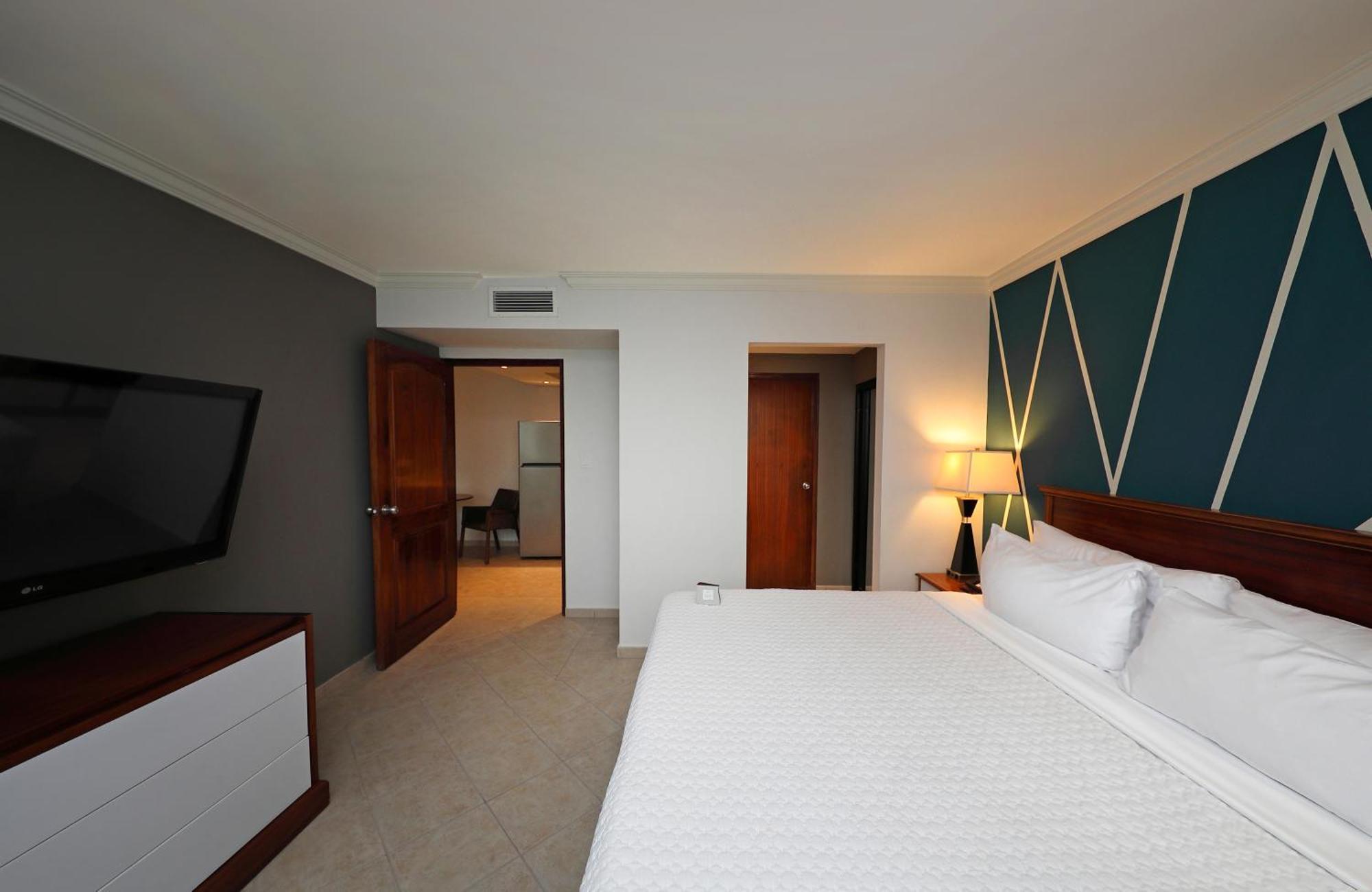 Crowne Plaza Panama By Ihg Hotel Стая снимка