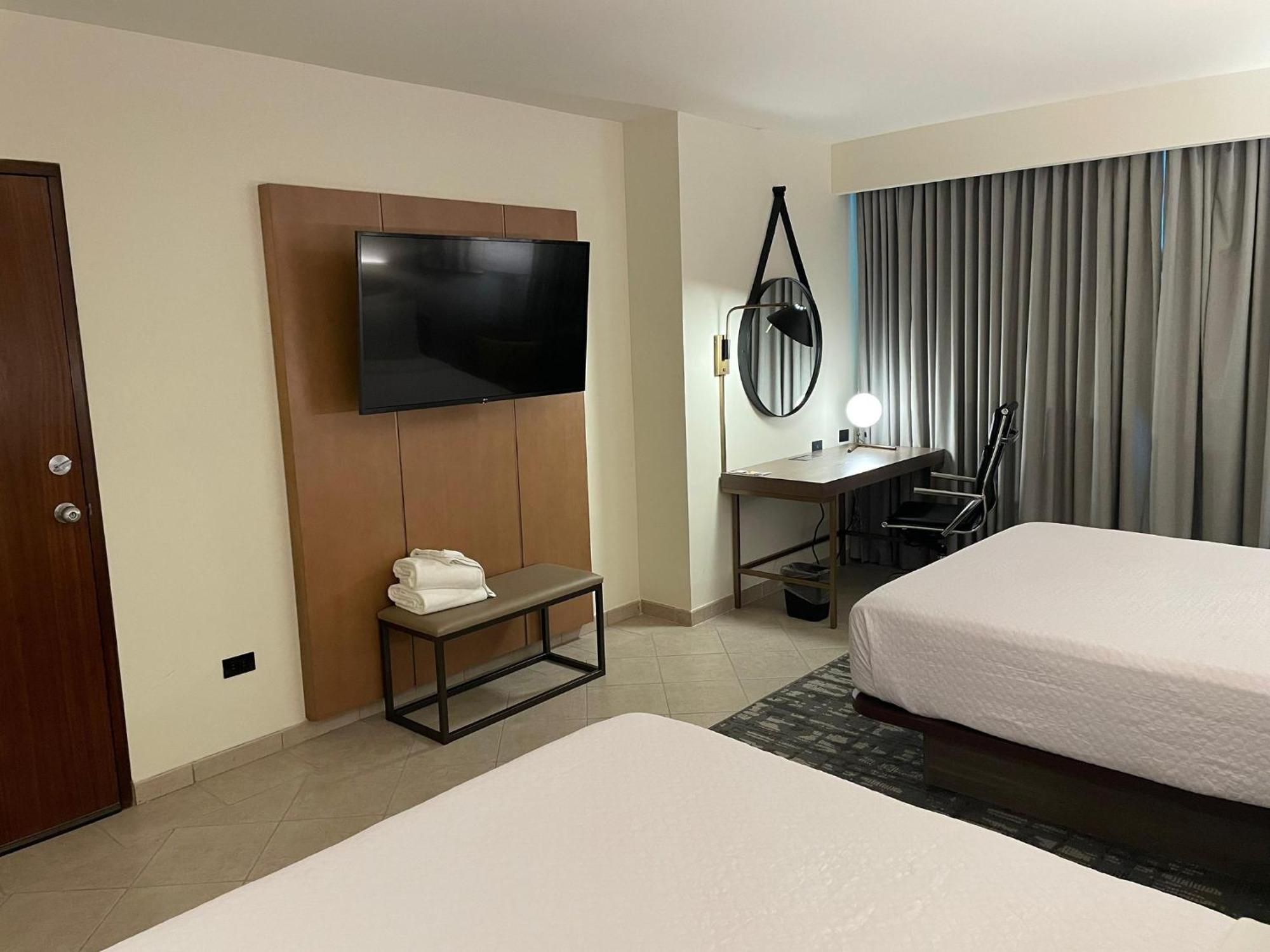 Crowne Plaza Panama By Ihg Hotel Екстериор снимка