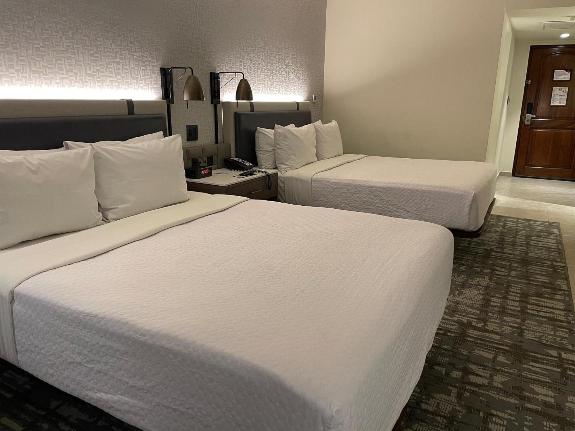 Crowne Plaza Panama By Ihg Hotel Екстериор снимка